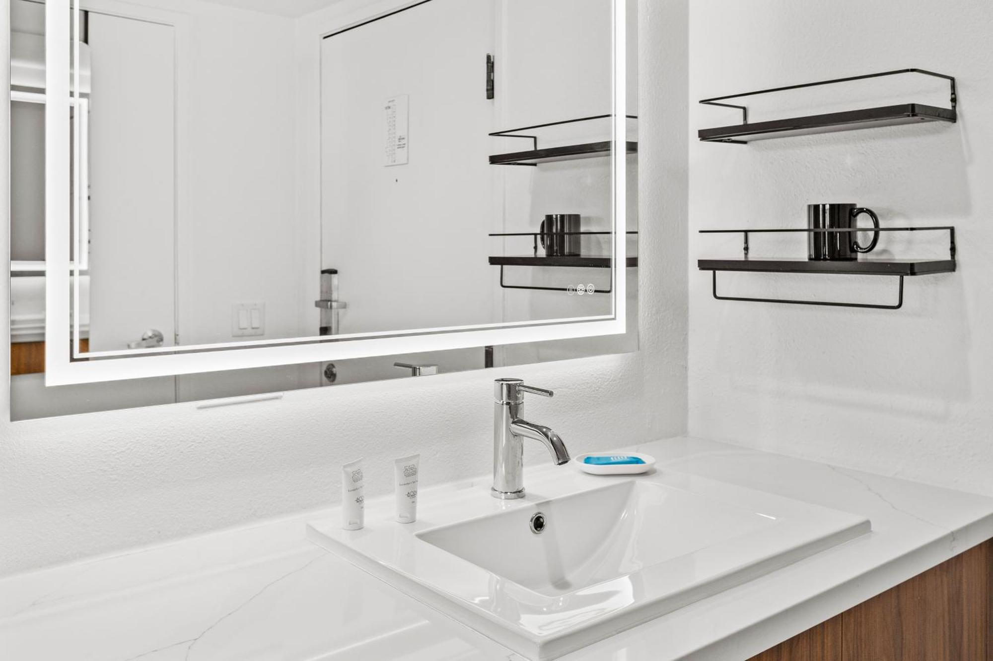 Uptown Inn - Limited Service Apart-Hotel San Diego Luaran gambar